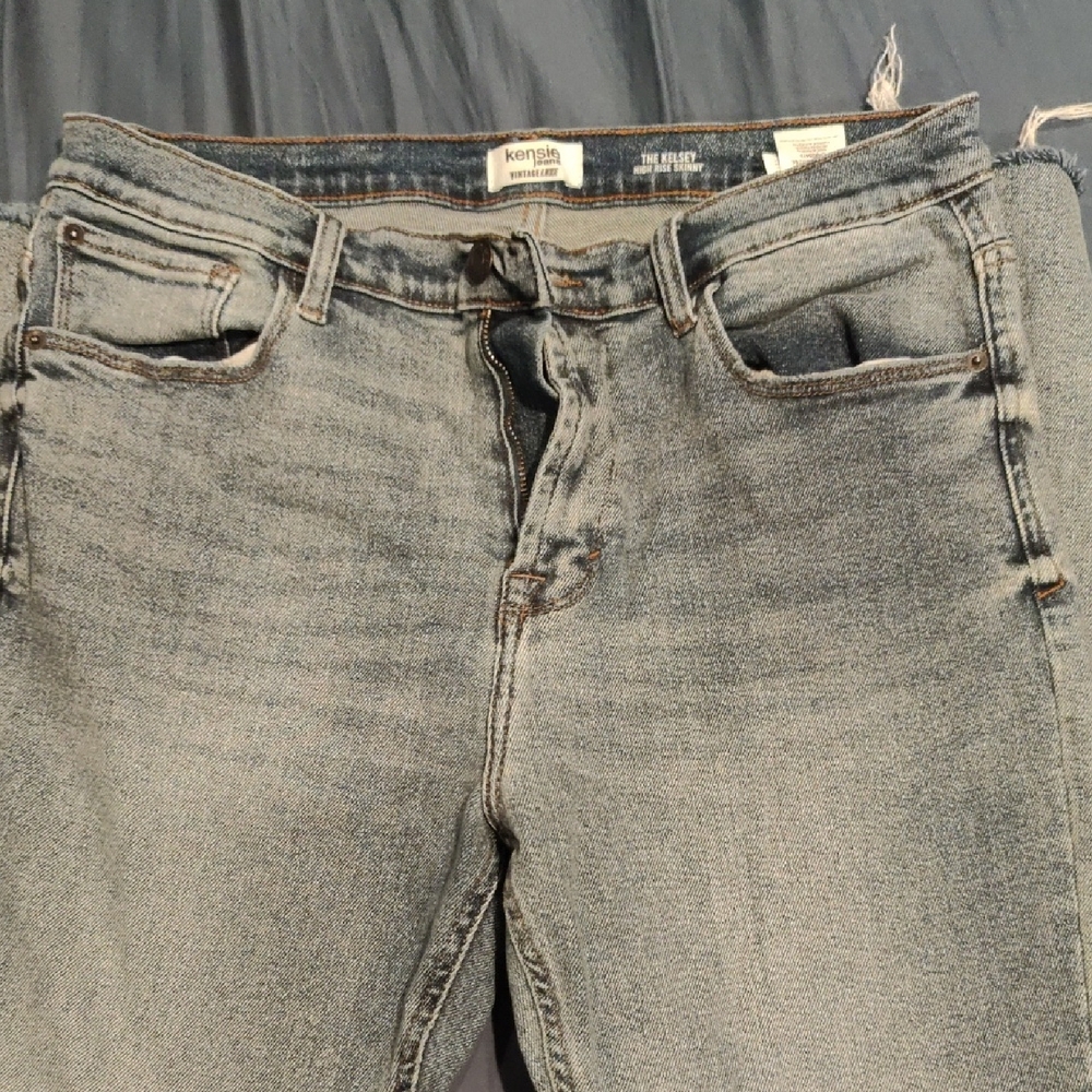 Kensie Vintage Women's Slim Straight Grayish Blue Jeans